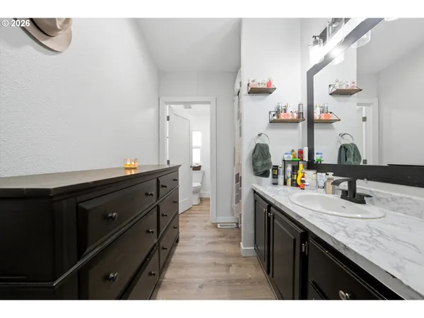 $309,950 | 1739 Northeast 2nd Place, Hermiston, OR 97838