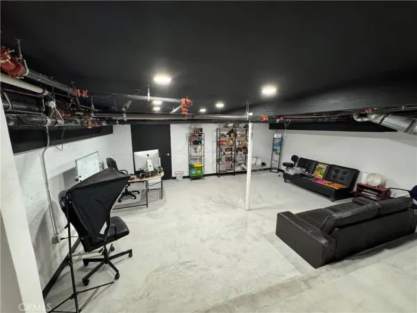 $1,495 | 154 West 1st Street, Pomona, CA 91789