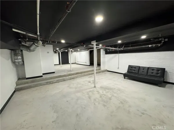 $1,495 | 154 West 1st Street, Pomona, CA 91789