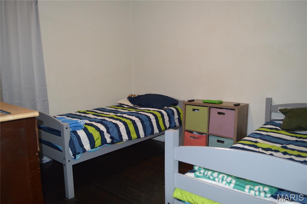 3520 Wismer Road Breckenridge Hills, MO 63074 - Photo 12 of 30