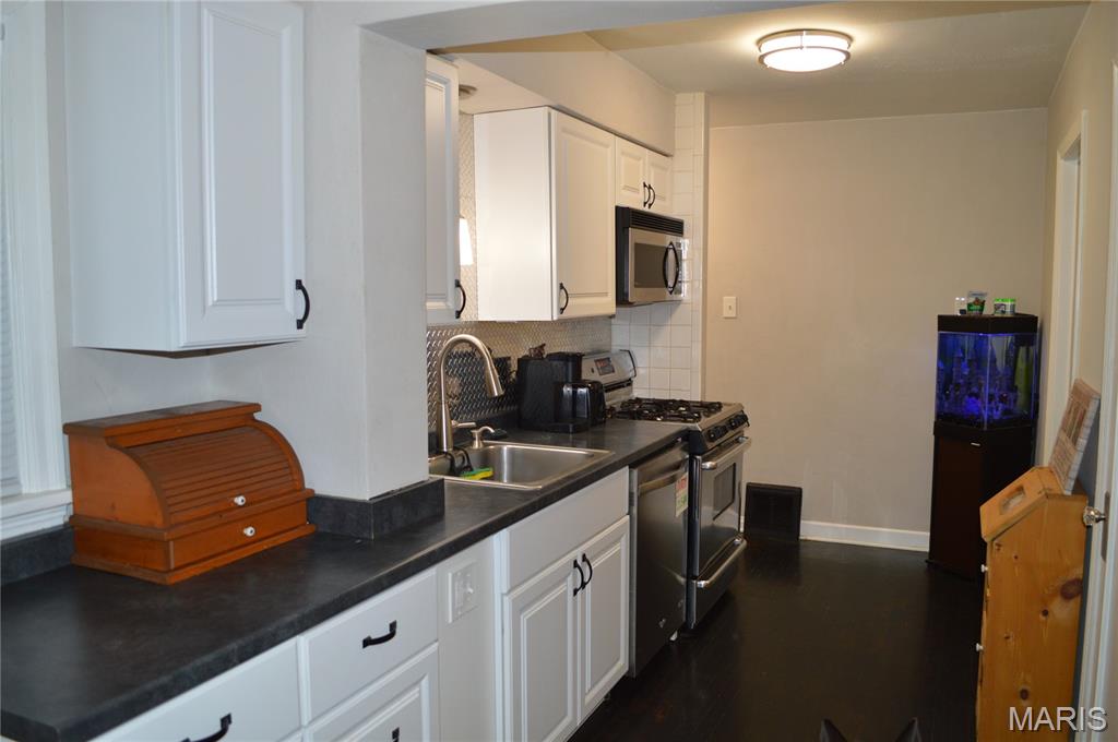 3520 Wismer Road Breckenridge Hills, MO 63074 - Photo 23 of 30