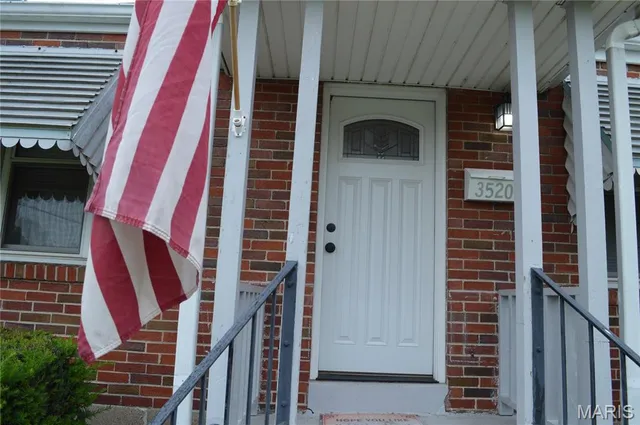 $189,900 | 3520 Wismer Road, Breckenridge Hills, MO 63074