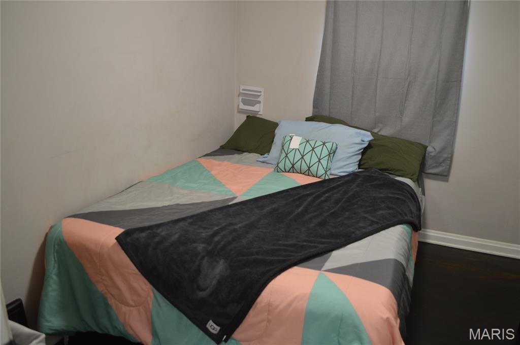 3520 Wismer Road Breckenridge Hills, MO 63074 - Photo 10 of 30