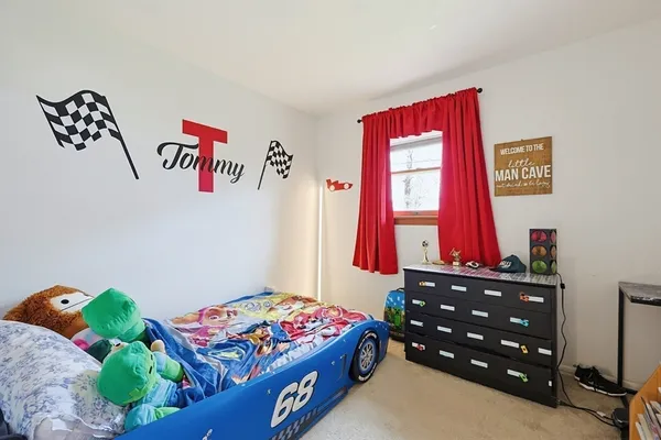 $489,900 | 39 Marion Street, Holbrook, MA 02343