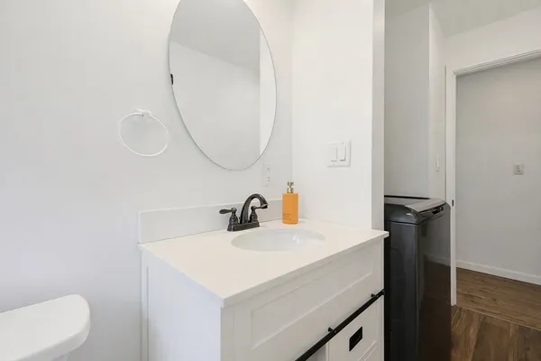 $489,900 | 39 Marion Street, Holbrook, MA 02343