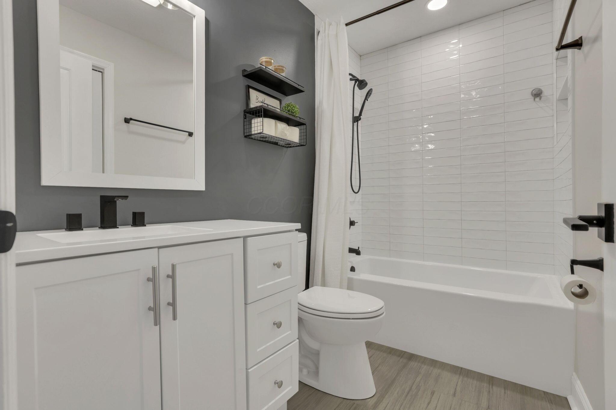 638 Three Mile Road Urbana, OH 43078 - Photo 35 of 55 Tub/Shower
