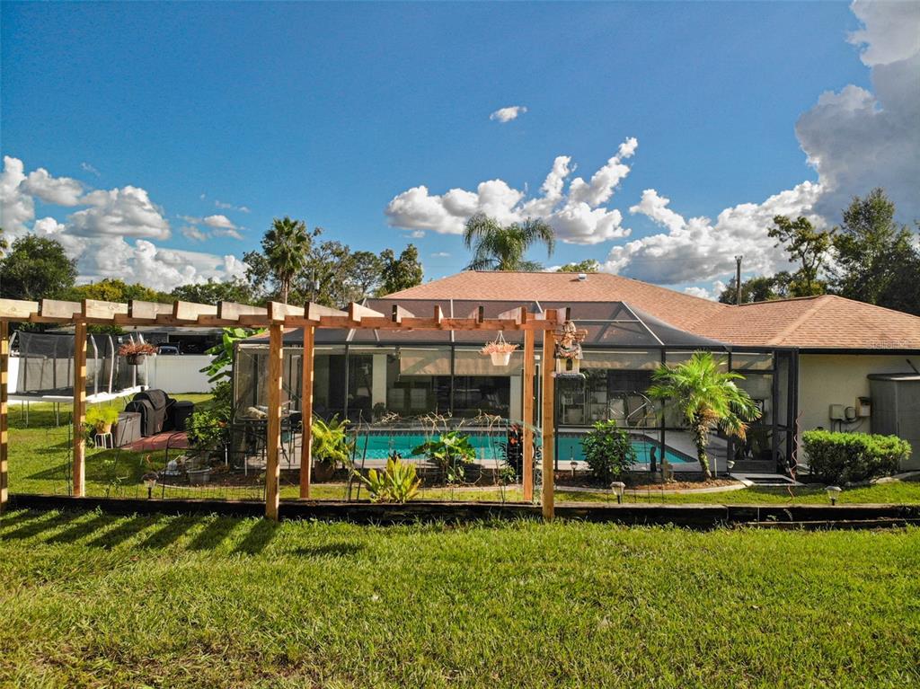 12295 Comstock Street Spring Hill, FL 34609 - Photo 37 of 40