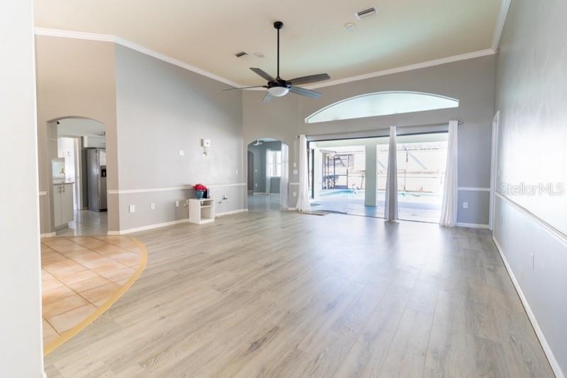 12295 Comstock Street Spring Hill, FL 34609 - Photo 6 of 40