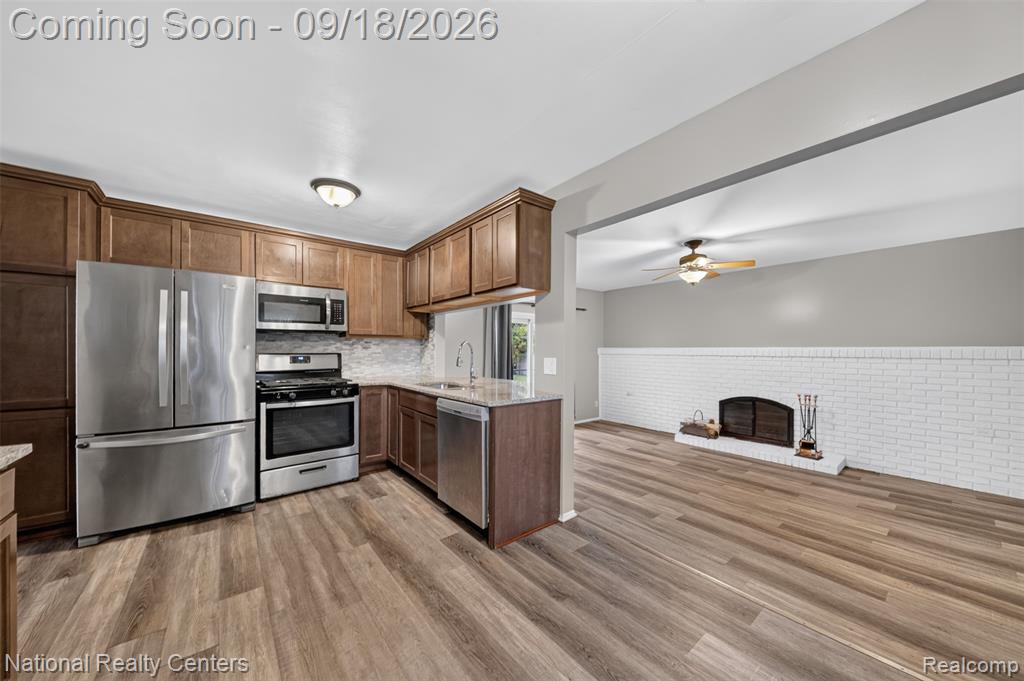 43843 Applewood Road Canton, MI 48188 - Photo 11 of 46 Gallery Image 11