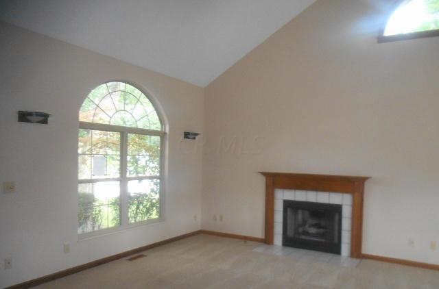 761 Prairie Road Galloway, OH 43119 - Photo 2 of 15