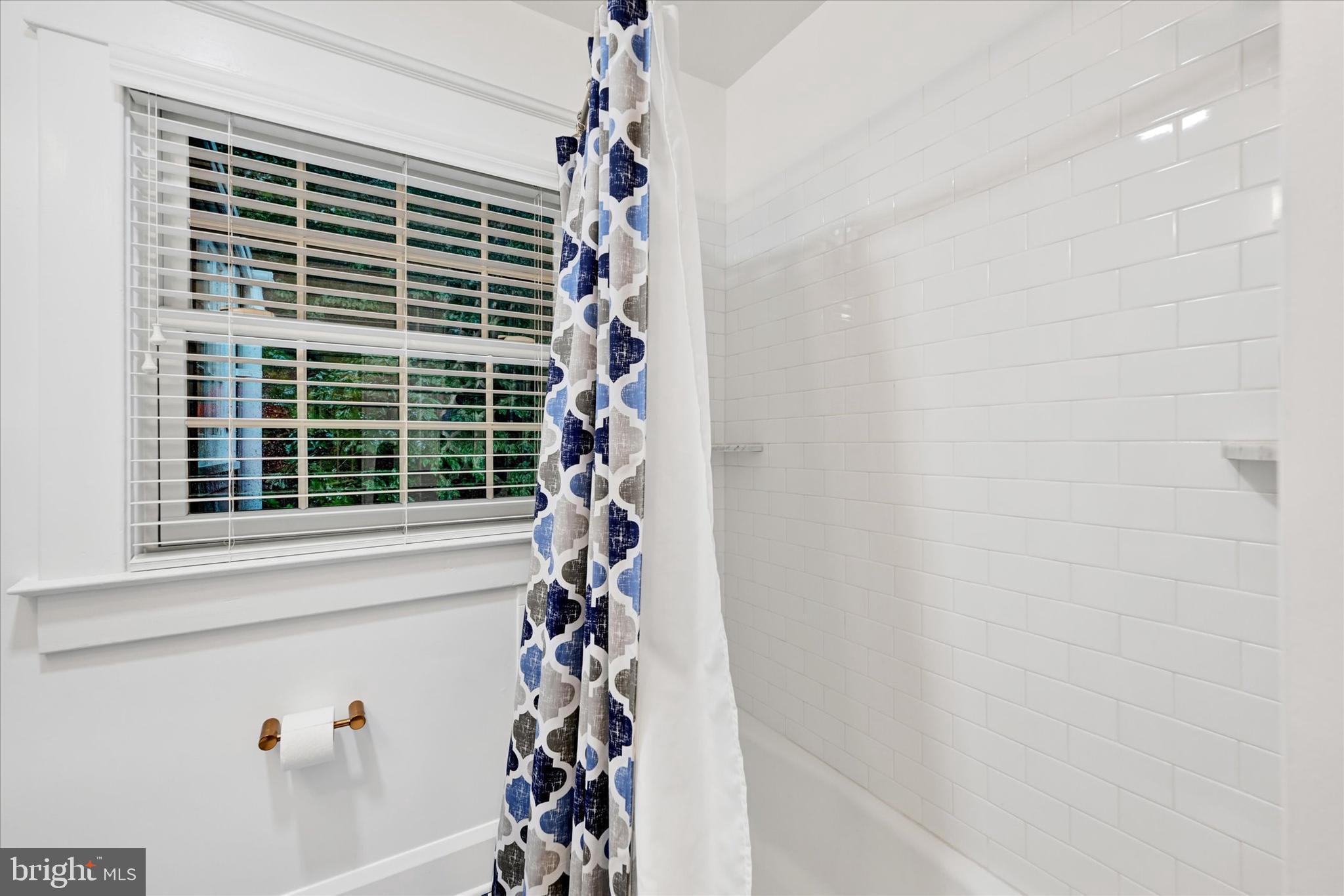 1 Merrymount Road Baltimore, MD 21210 - Photo 30 of 53 a view of window