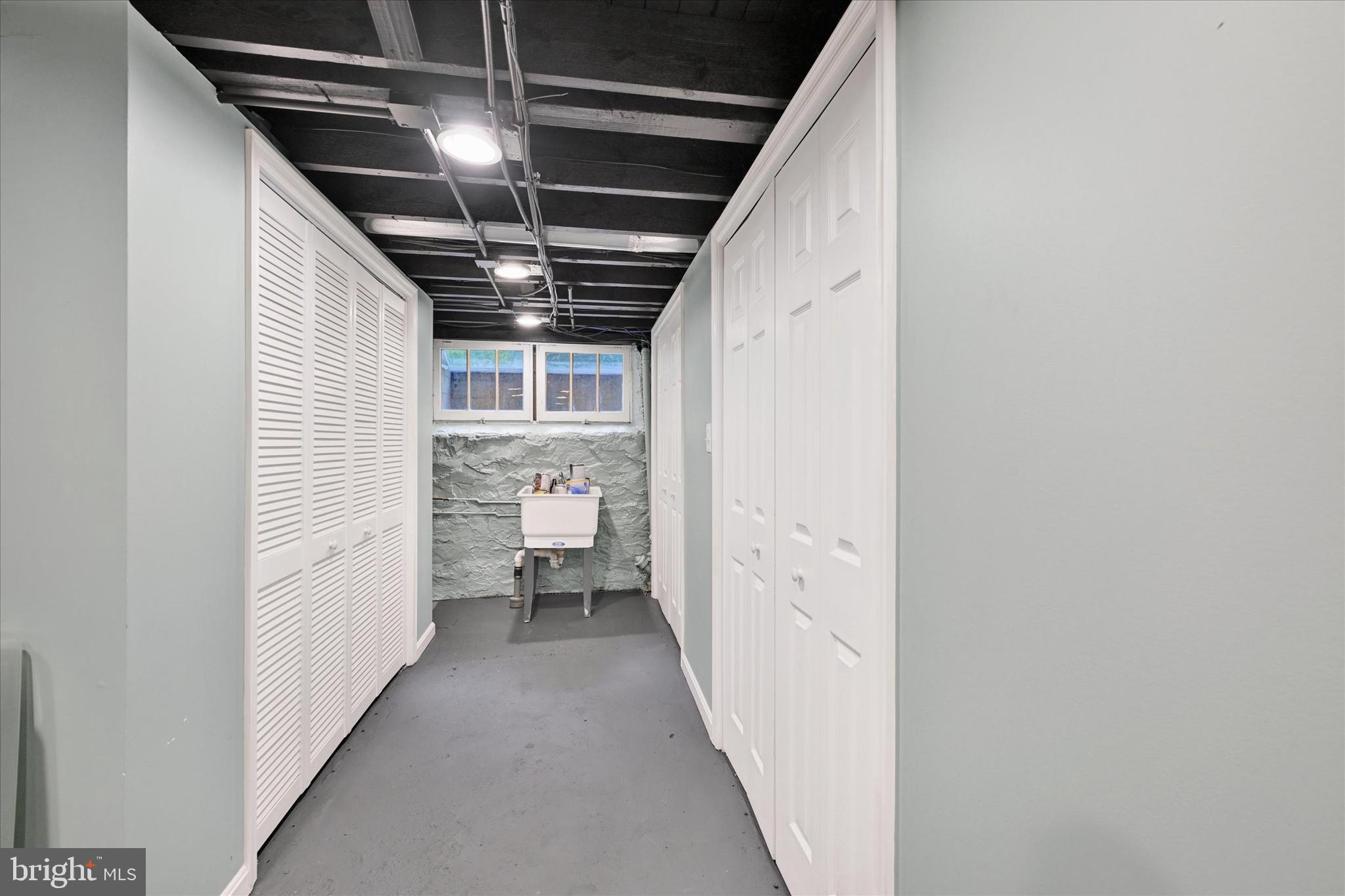 1 Merrymount Road Baltimore, MD 21210 - Photo 40 of 53 a view of hallway with stairs
