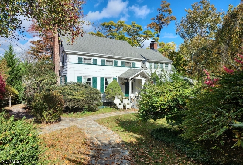 56 Orton Road West Caldwell, NJ 07006 - Photo 4 of 8