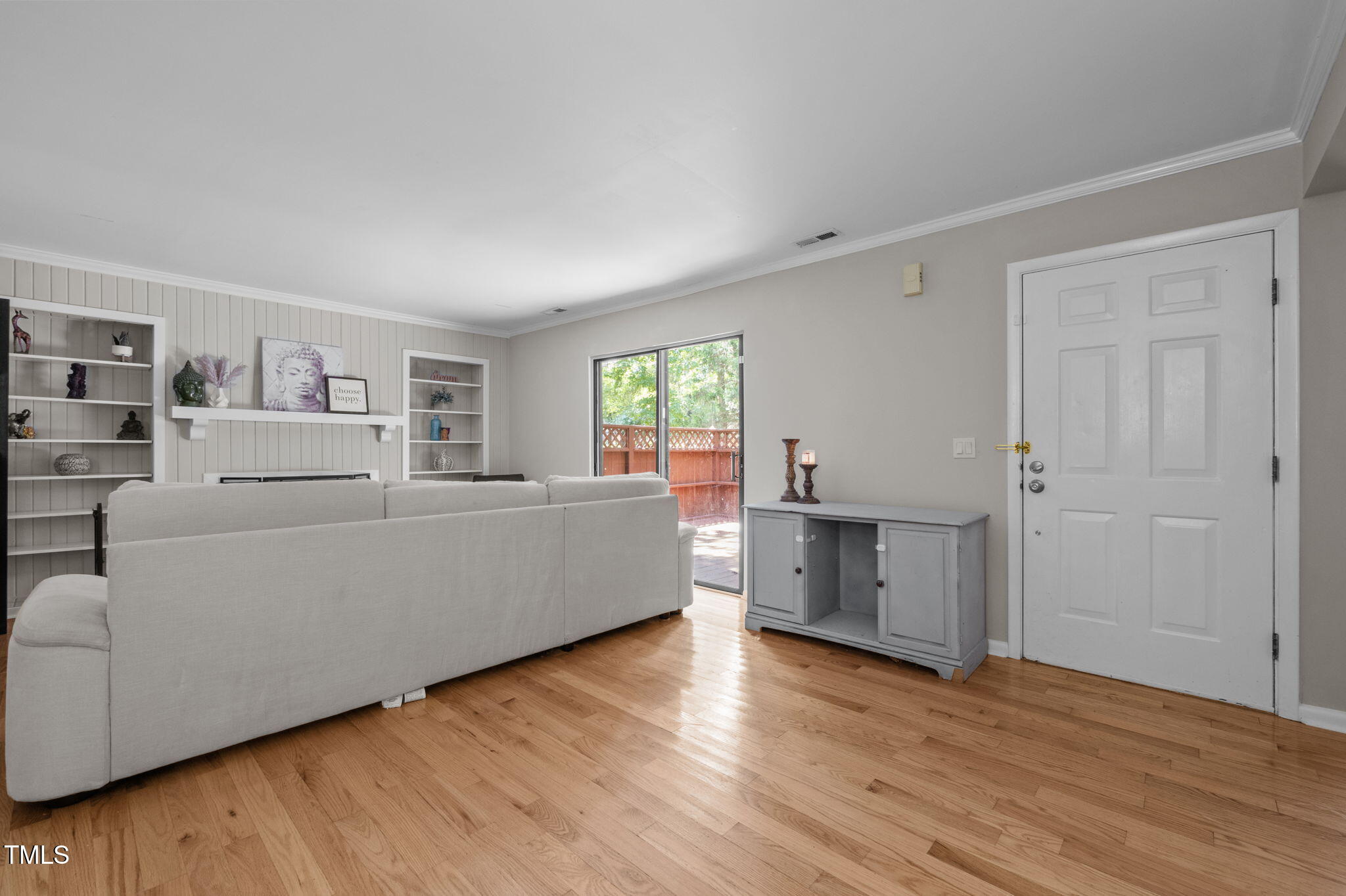167 Springberry Lane Chapel Hill, NC 27517 - Photo 5 of 37 a living room with furniture and a wooden floor