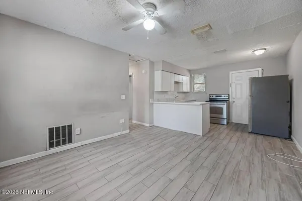 $395,000 | 1160 Comanche Street, Jacksonville, FL 32205