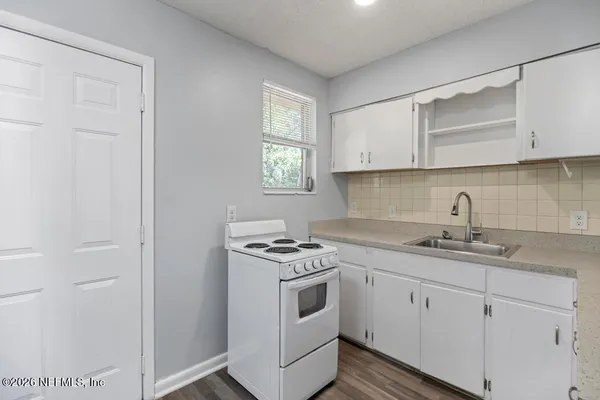 $395,000 | 1160 Comanche Street, Jacksonville, FL 32205