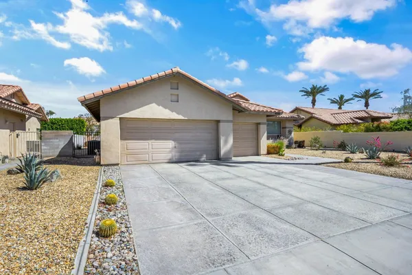 $3,000 | 40180 Eastwood Lane, Palm Desert, CA 92211