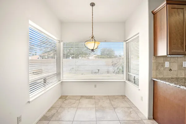 $3,000 | 40180 Eastwood Lane, Palm Desert, CA 92211