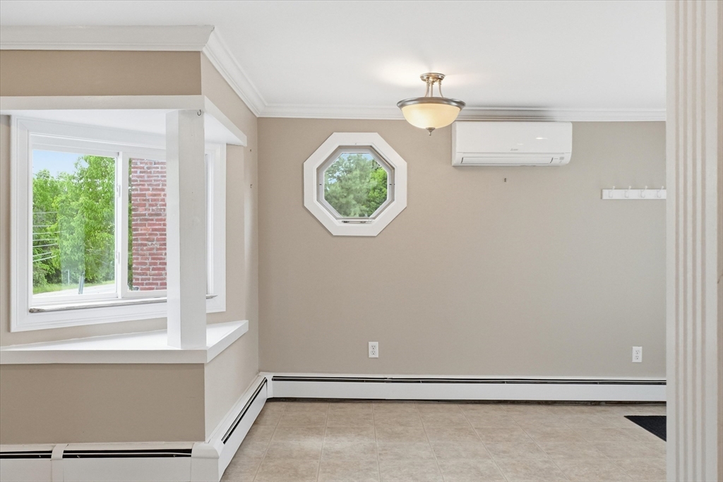 27 Haverhill Road, Unit B Amesbury, MA 01913 - Photo 6 of 36