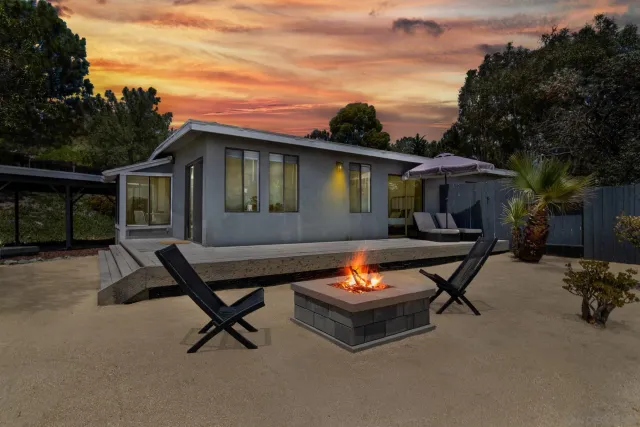 $2,695,000 | 3854-56 Via Del Mar, San Diego, CA 92130