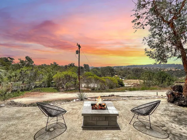 $2,695,000 | 3854-56 Via Del Mar, San Diego, CA 92130