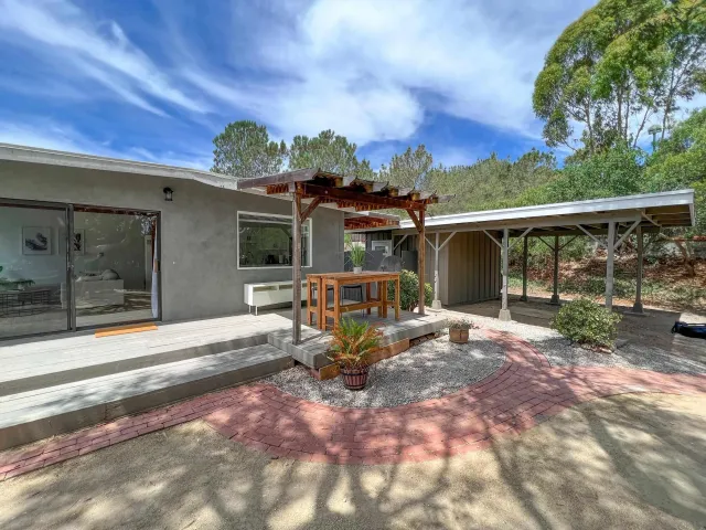 $2,695,000 | 3854-56 Via Del Mar, San Diego, CA 92130