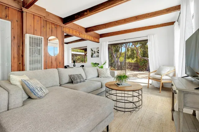 $2,695,000 | 3854-56 Via Del Mar, San Diego, CA 92130