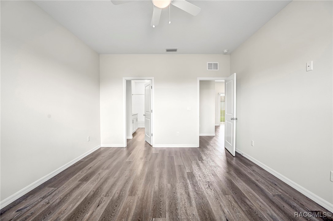 10148 Duffy Circle Weeki Wachee, FL 34613 - Photo 38 of 75