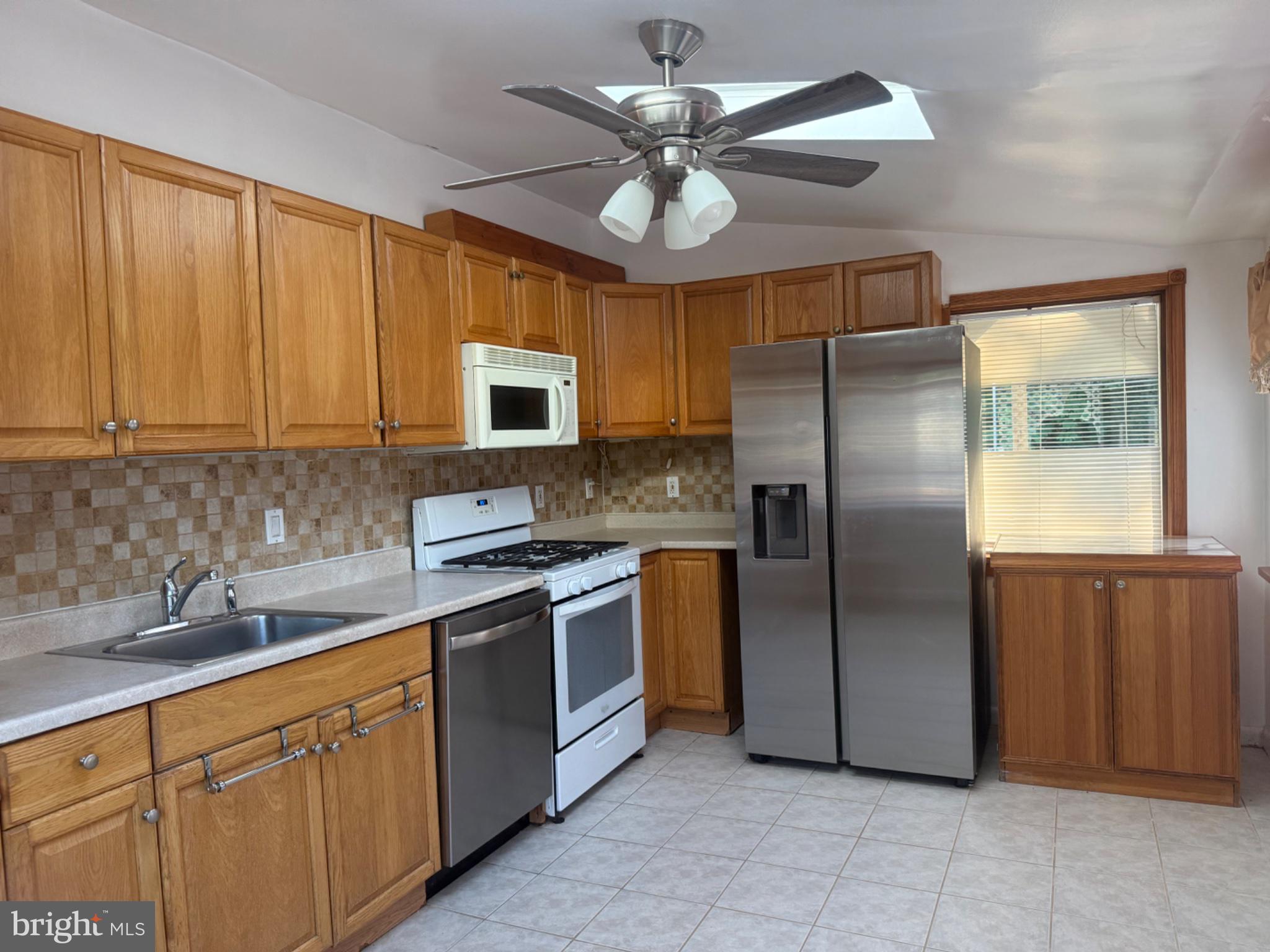 697 Old Marple Road Springfield, PA 19064 - Photo 13 of 39 Gallery Image 13