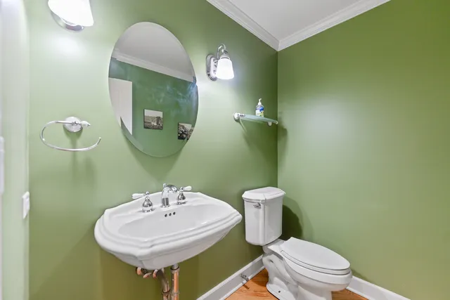 $599,000 | 23W620 Walnut Street, Roselle, IL 60172