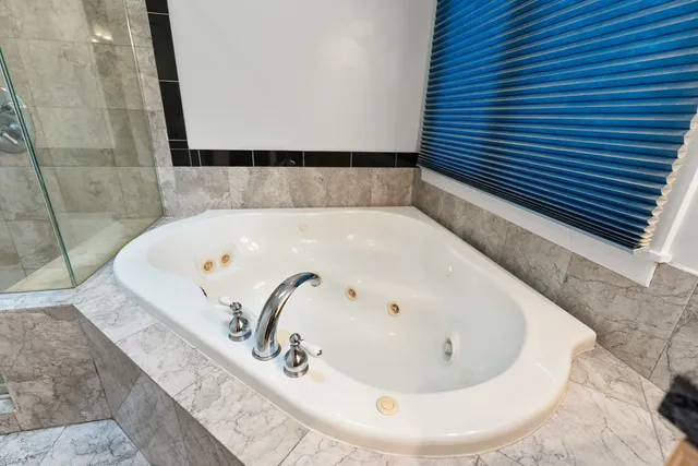 $599,000 | 23W620 Walnut Street, Roselle, IL 60172