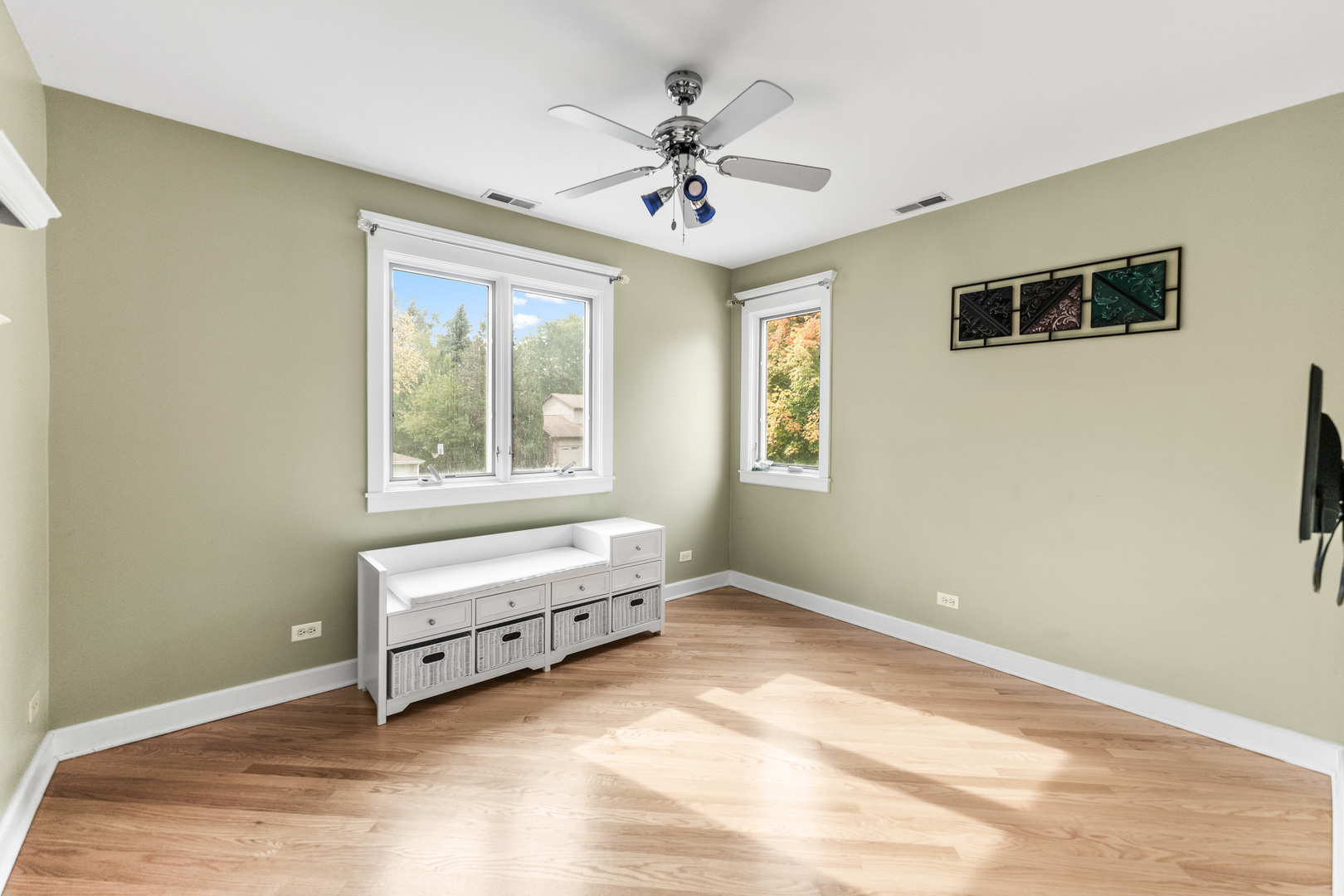23W620 Walnut Street Roselle, IL 60172 - Photo 36 of 71 a view of room with window and ceiling fan