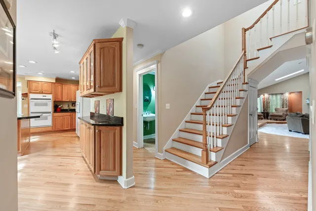 $599,000 | 23W620 Walnut Street, Roselle, IL 60172