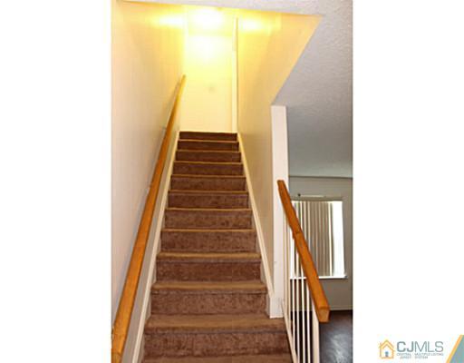 113 Inverness Drive Edison, NJ 08820 - Photo 12 of 16 Gallery Image 12