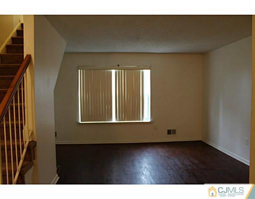 113 Inverness Drive Edison, NJ 08820 - Photo 10 of 16 Gallery Image 10