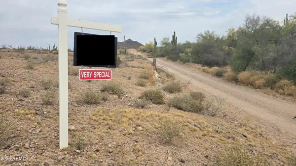 $32,000 | 29540 West Olesen Road, Wittmann, AZ 85361