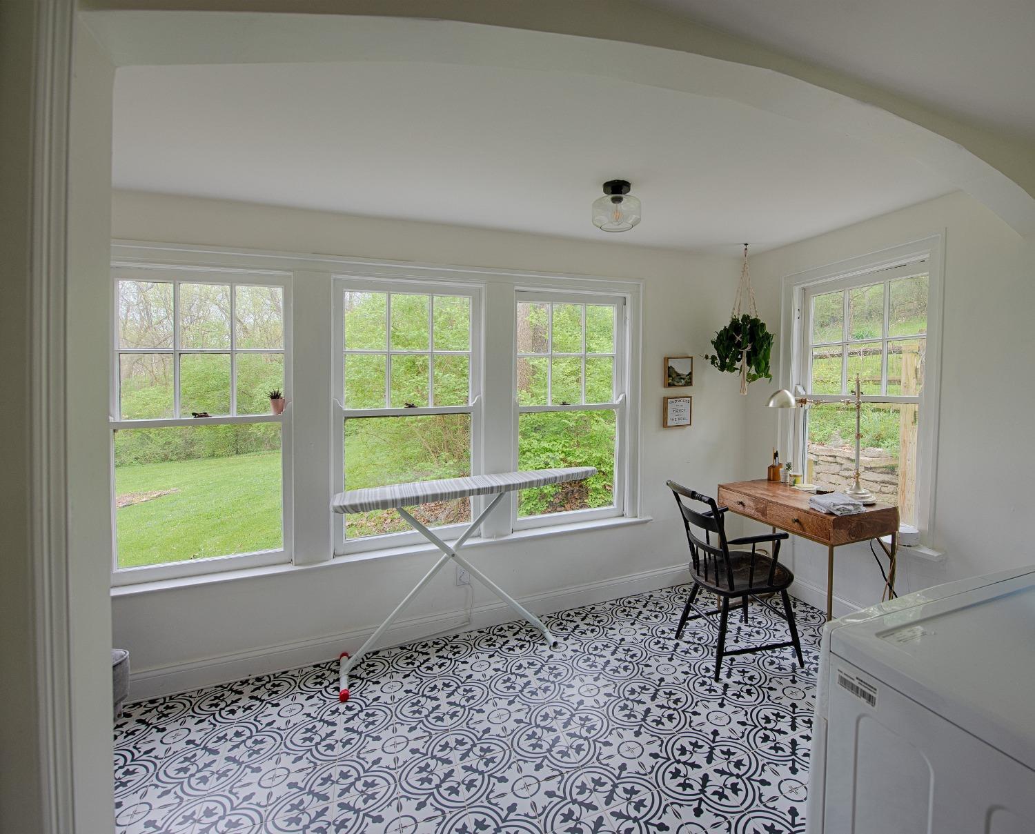327 8 Mile Road Cincinnati, OH 45255 - Photo 16 of 20 Gallery Image 16