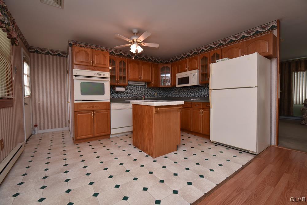 3858 Carter Road Bethlehem, PA 18020 - Photo 14 of 30 Gallery Image 14