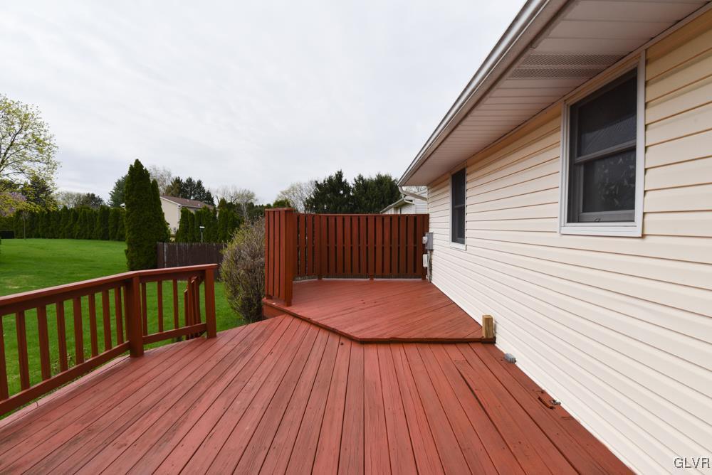 3858 Carter Road Bethlehem, PA 18020 - Photo 6 of 30 Gallery Image 6