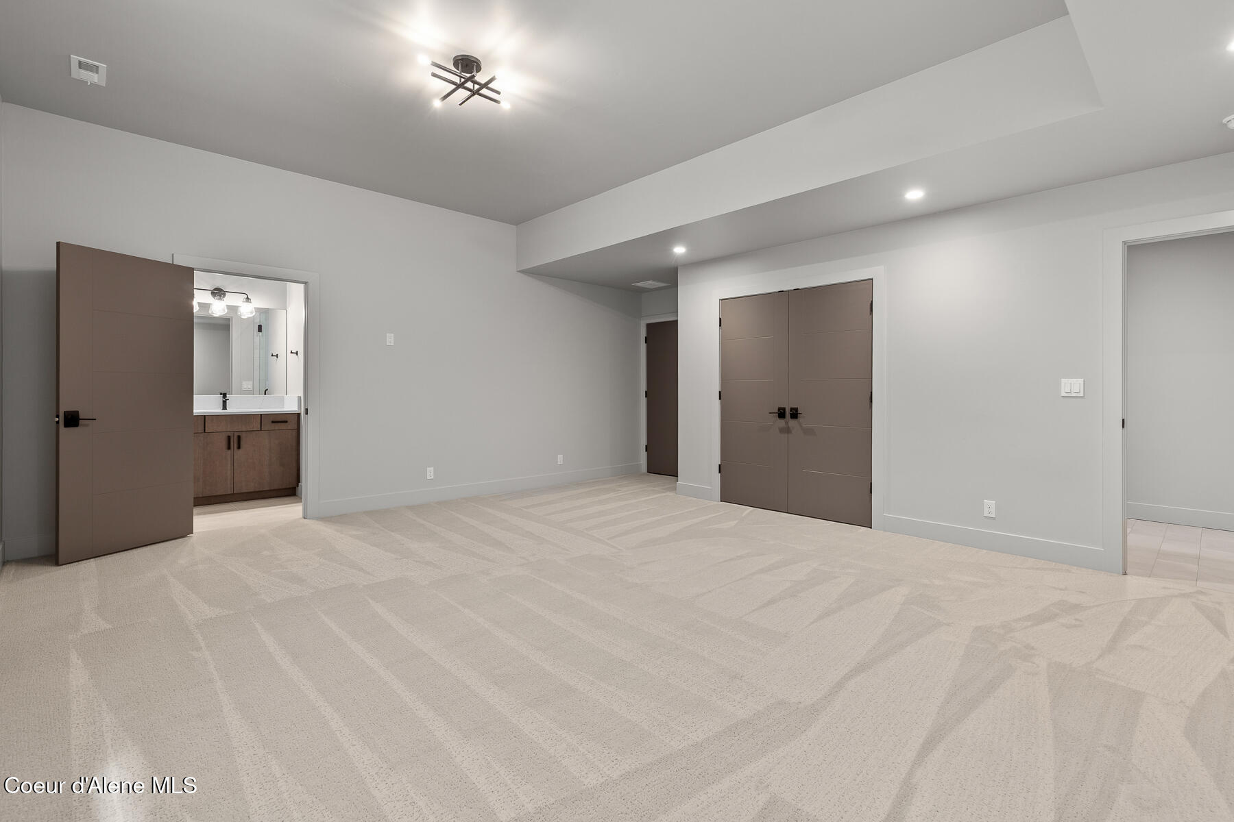 3167 North Veneer Road Coeur D'Alene, ID 83814 - Photo 23 of 28 3167NVeneerRd-23