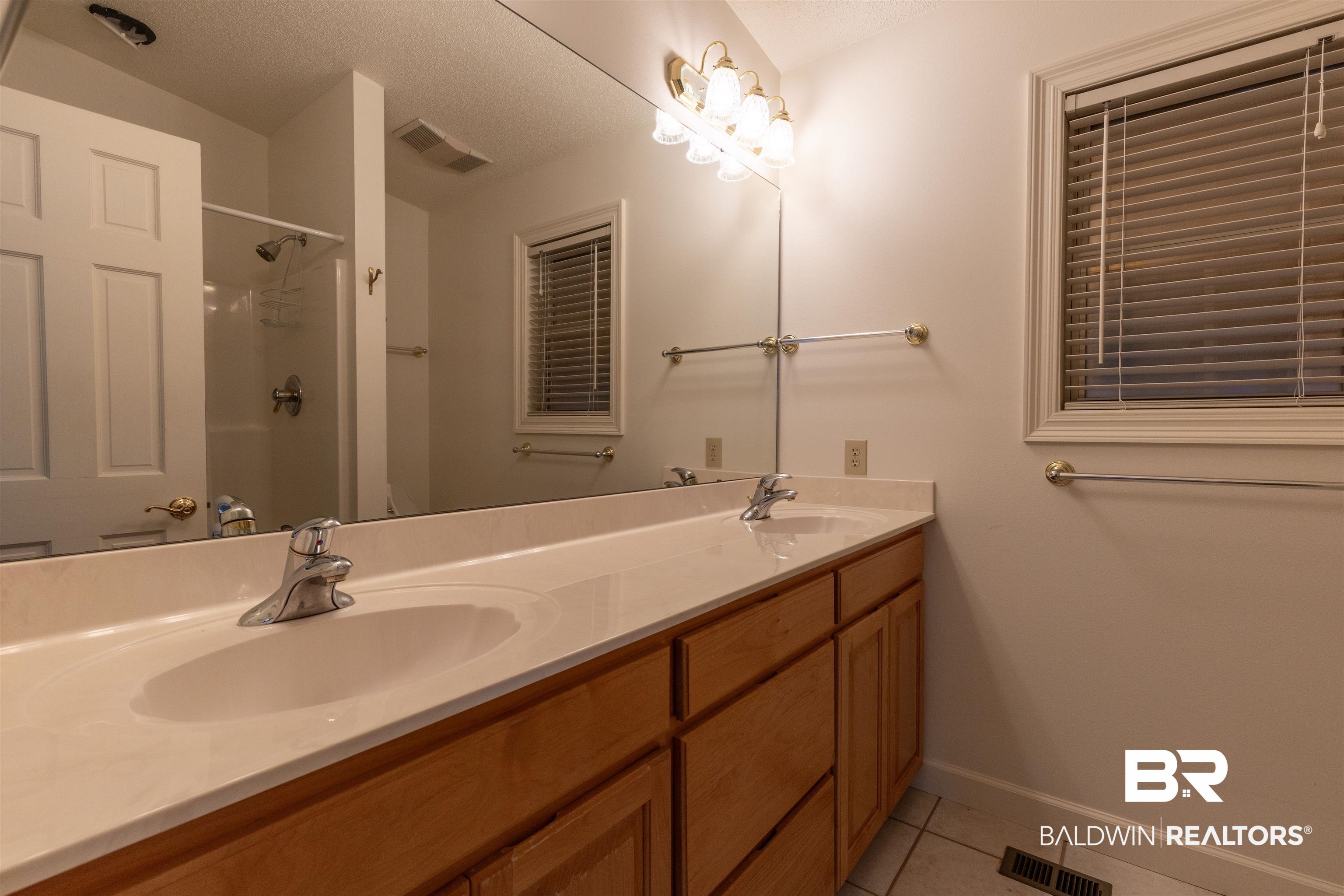724 Mobile South Street Fairhope, AL 36532 - Photo 28 of 38