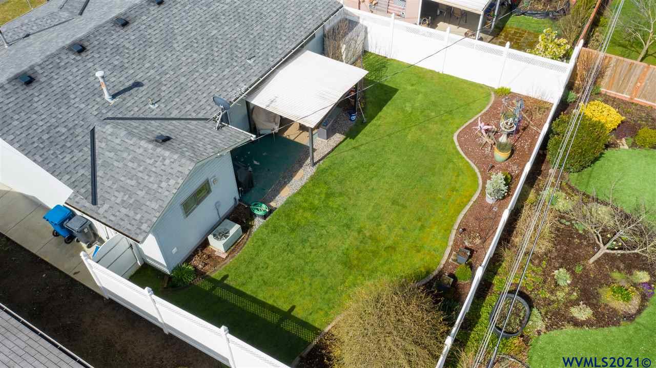 1484 Umpqua Road Woodburn, OR 97071 - Photo 18 of 21 Gallery Image 18