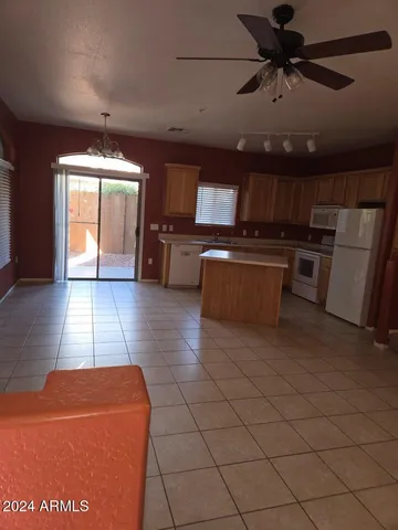 $1,875 | 17365 North Cave Creek Road, Unit 114, Phoenix, AZ 85032