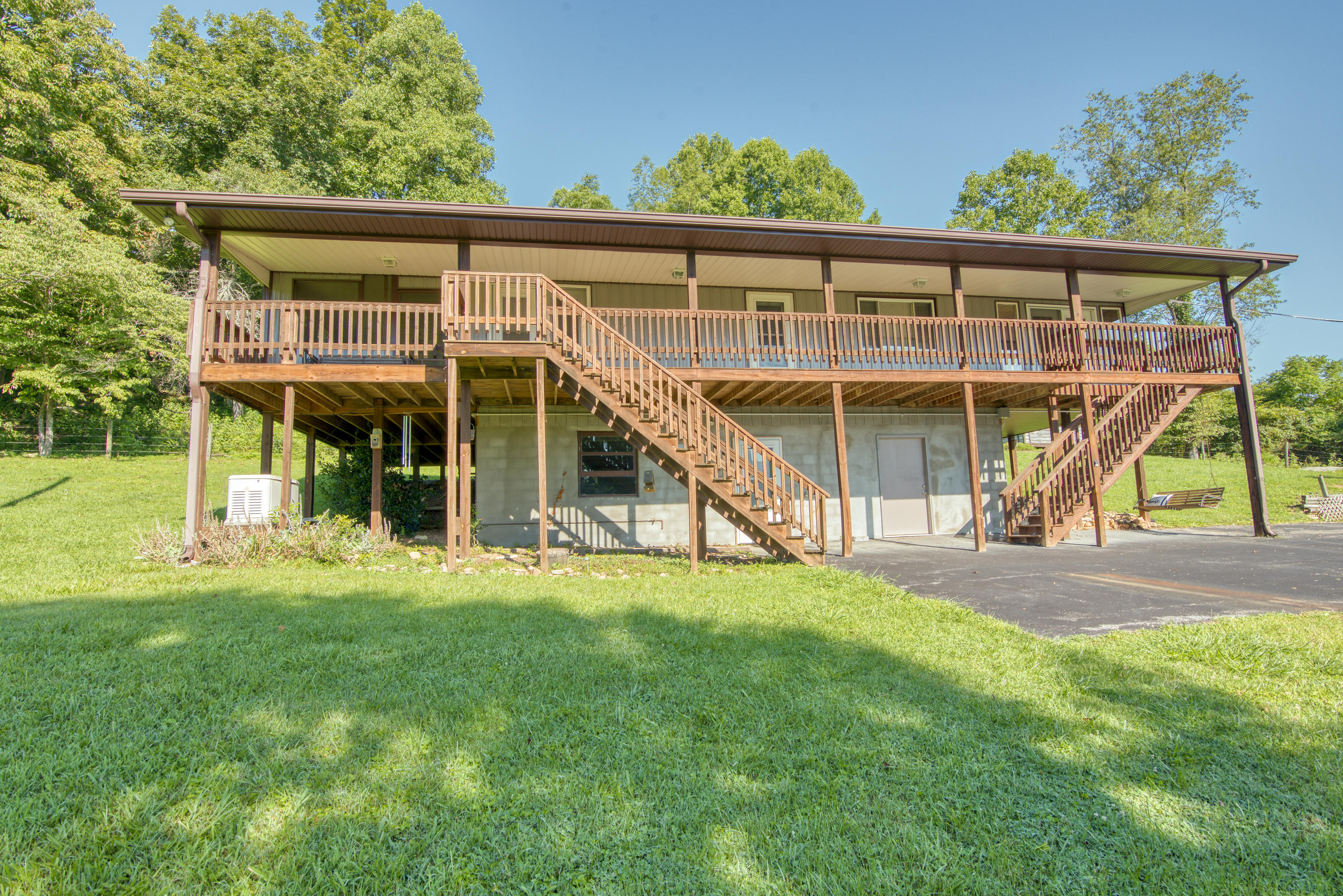 320 Shelleys Road Bristol, VA 24202 - Photo 17 of 70 DSC_5987_MLS