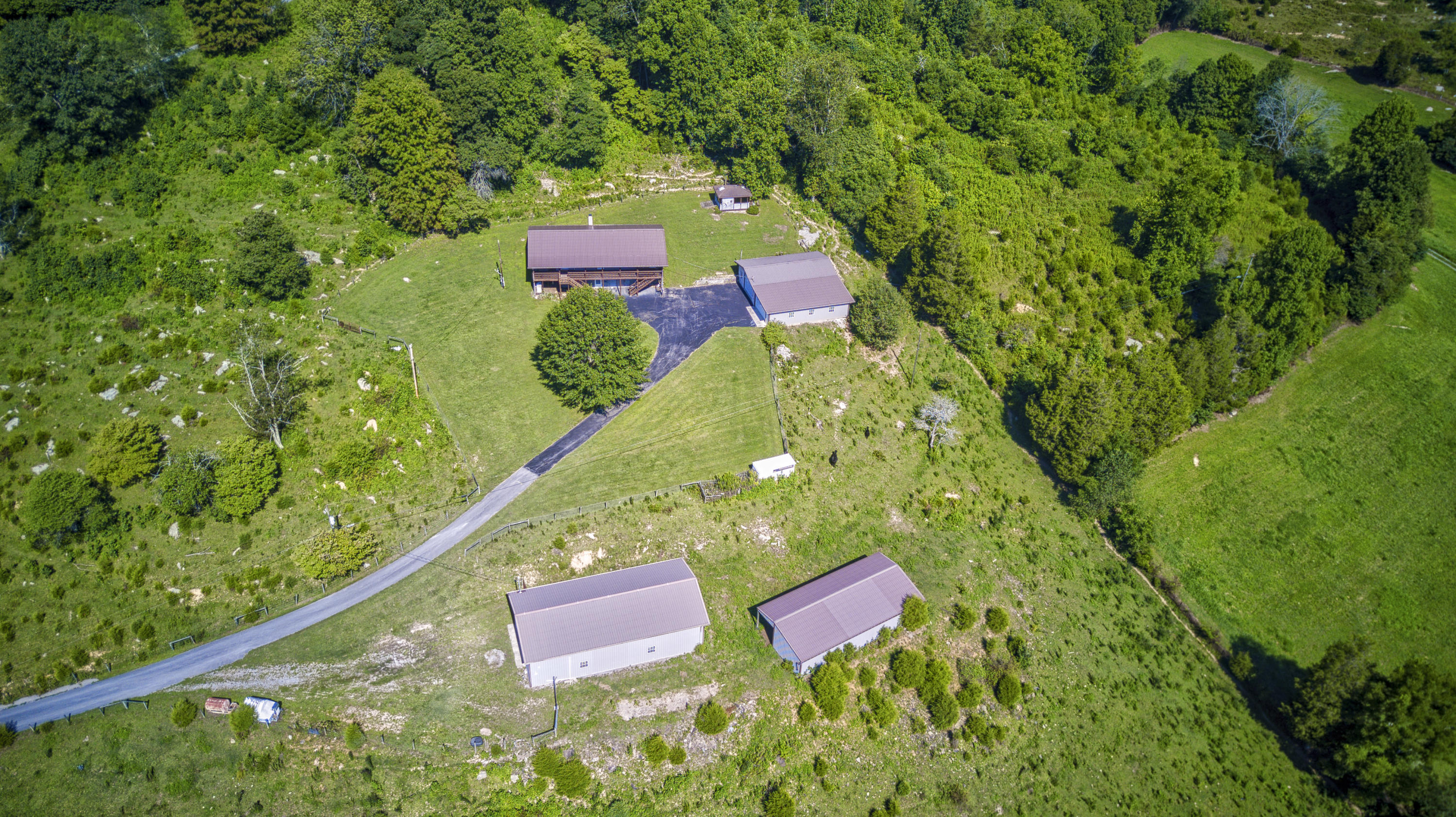 320 Shelleys Road Bristol, VA 24202 - Photo 9 of 70 DJI_0093_MLS