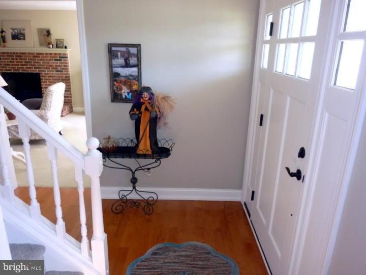 42 Quaker Road Mickleton, NJ 08056 - Photo 14 of 24 Hallway