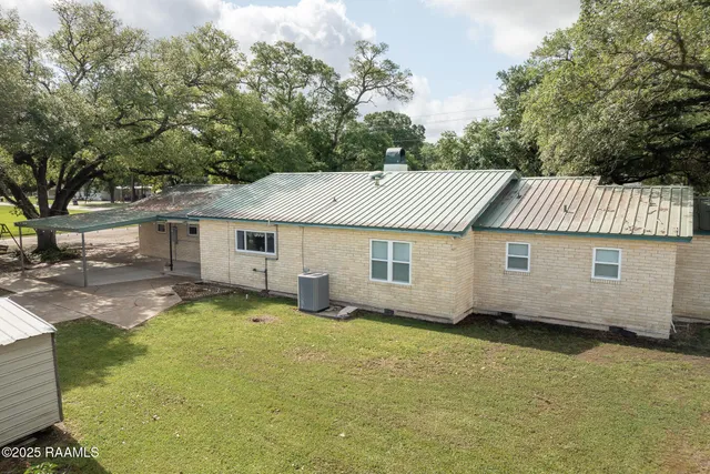 $168,000 | 613 Mulberry Street, Mamou, LA 70554
