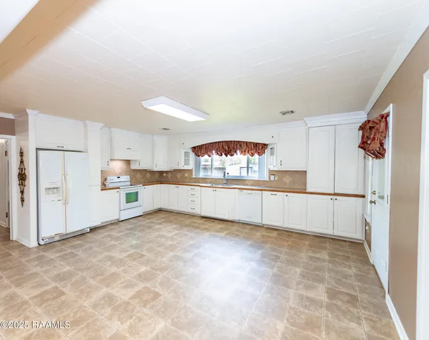 $168,000 | 613 Mulberry Street, Mamou, LA 70554