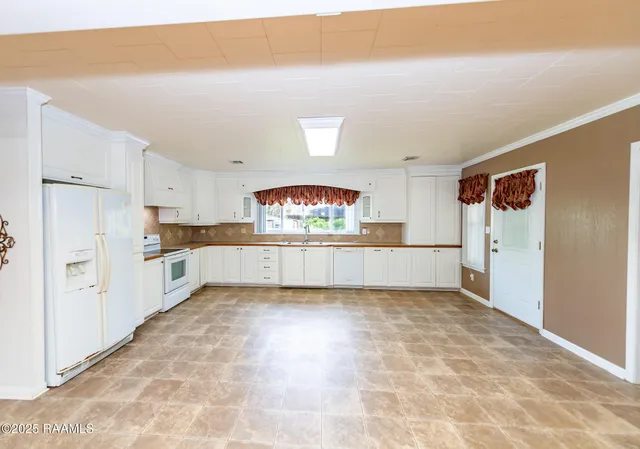 $168,000 | 613 Mulberry Street, Mamou, LA 70554