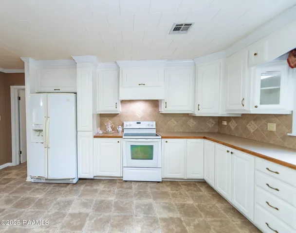 $168,000 | 613 Mulberry Street, Mamou, LA 70554